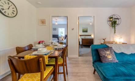 2 Bed in Broad Haven 5