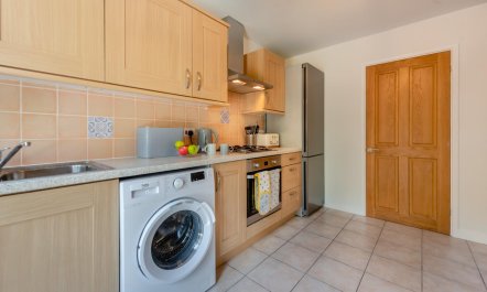 2 Bed in Broad Haven 9