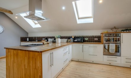 3 Bed in Pontardawe 9