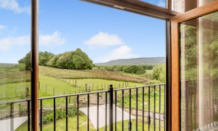 3 Bed in Pontardawe 2