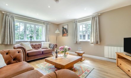 2 Bed in Oxborough 2