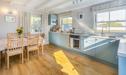 3 Bed in St. Minver 4