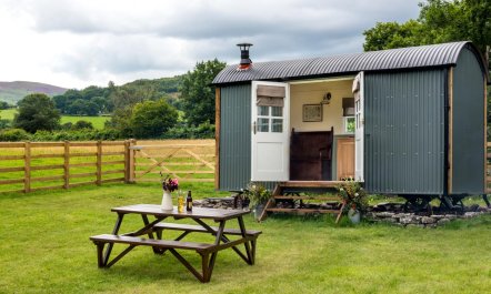 1 Bed in Talybont-on-Usk 9