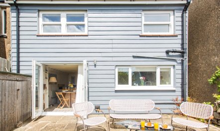 2 Bed in Llanfair 3