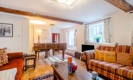 5 Bed in Hindolveston 1