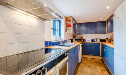 5 Bed in Hindolveston 5