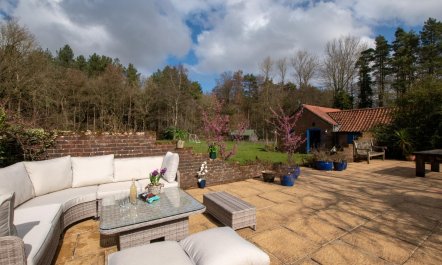 5 Bed in Hindolveston 4