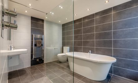 2 Bed in Middleton 9