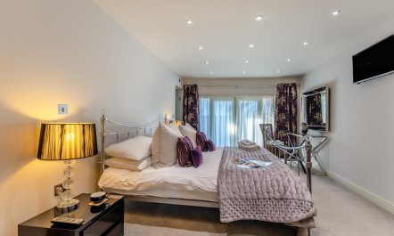 2 Bed in Middleton 7