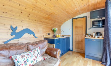 1 Bed in Eyam 1