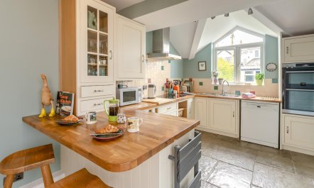 4 Bed in Bude 7