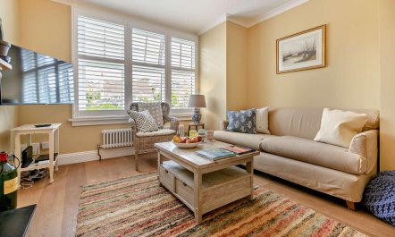 4 Bed in Bude 3