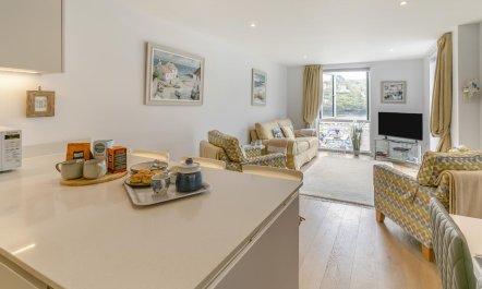 2 Bed in Fowey 6