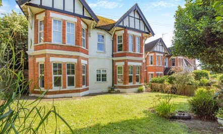 2 Bed in Bexhill-on-Sea