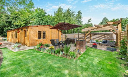 2 Bed in Long Bennington 1