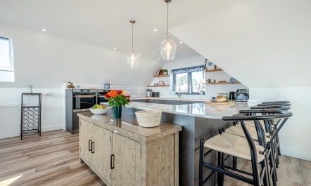 4 Bed in Porthleven 4