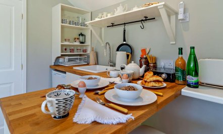 1 Bed in Cratfield 8