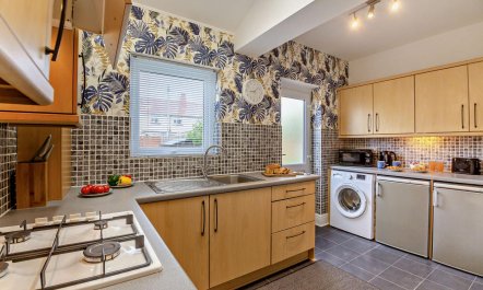 1 Bed in Old Colwyn 7