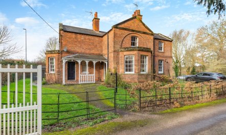 2 Bed in Southwell 1