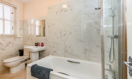 2 Bed in Bexhill-on-Sea 6