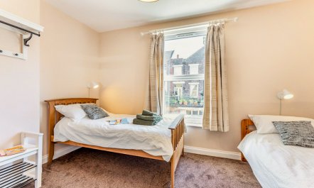 2 Bed in Bexhill-on-Sea 5