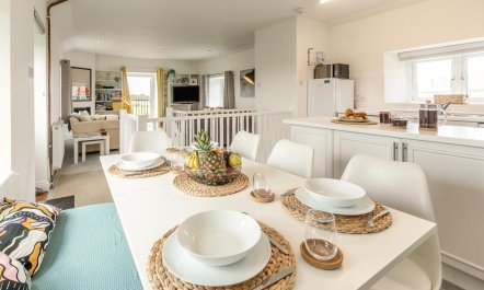 2 Bed in St. Minver 7