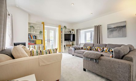 2 Bed in St. Minver 2