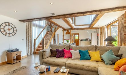 2 Bed in Lower Bodham 2