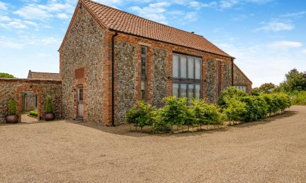 2 Bed in Lower Bodham 5