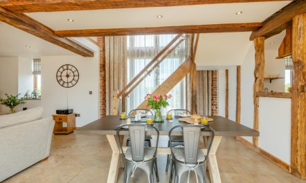 2 Bed in Lower Bodham 9