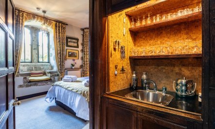 6 Bed in Tollard Royal 3