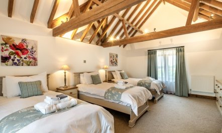 2 Bed in Lower Bodham 5