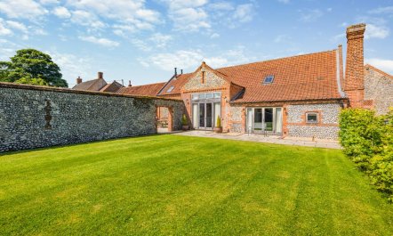 5 Bed in Lower Bodham 5