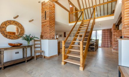 5 Bed in Lower Bodham 3