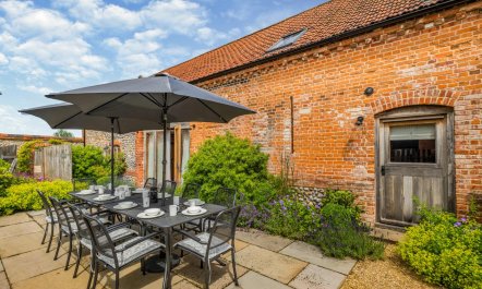 5 Bed in Lower Bodham 4