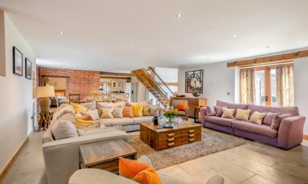 5 Bed in Lower Bodham 7