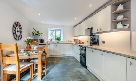 2 Bed in Braithwaite 4