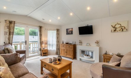 2 Bed in Gilfachrheda 2