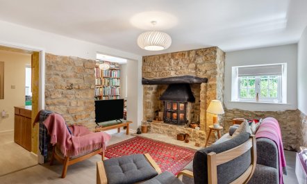 2 Bed in Stoke Abbott 2