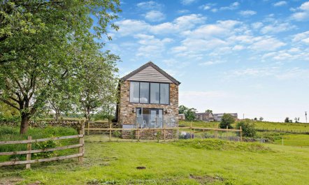 1 Bed in New Mills 5