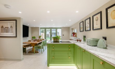 3 Bed in Westmancote 9