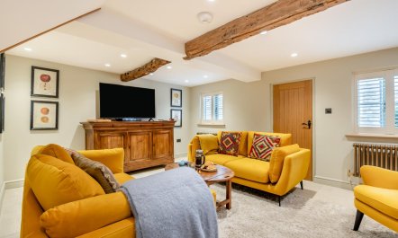 3 Bed in Westmancote 4