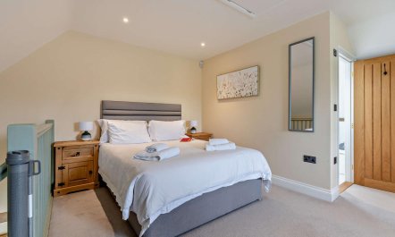 2 Bed in Thurton 9