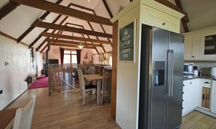 4 Bed in Malborough 4