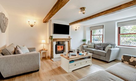 3 Bed in West Down 2