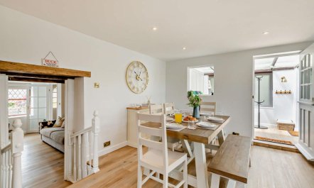 3 Bed in West Down 7