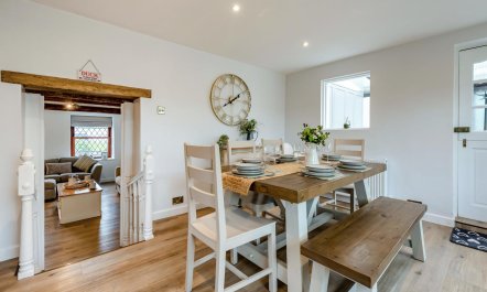 3 Bed in West Down 2