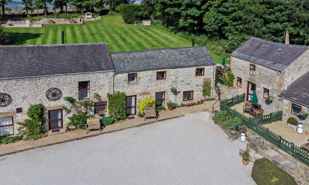 3 Bed in Bakewell 2