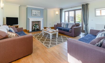 4 Bed in St. Endellion 2