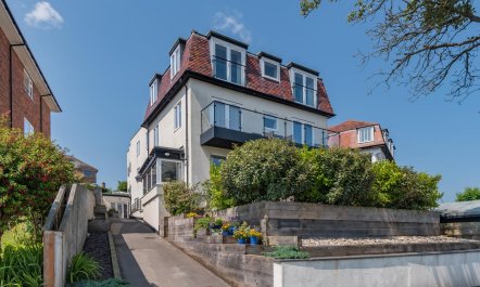 2 Bed in Scarborough